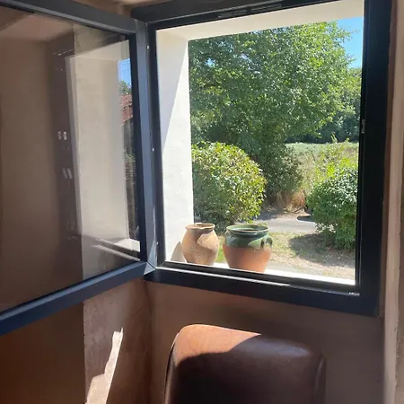 Διαμέρισμα Maison A La Campagne Chirac (Charente)